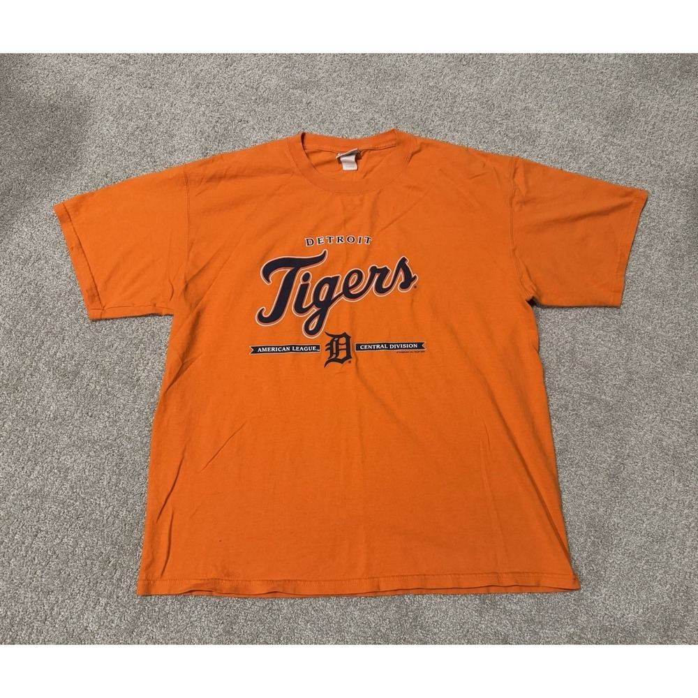Vintage Detroit Tigers T Shirt Sz M Lee Sports MLB Y2K